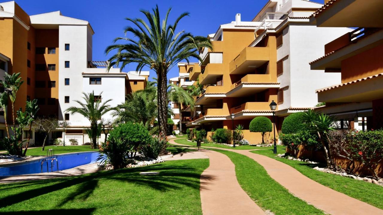 Apartamento La Entrada Punta Prima  Exterior photo