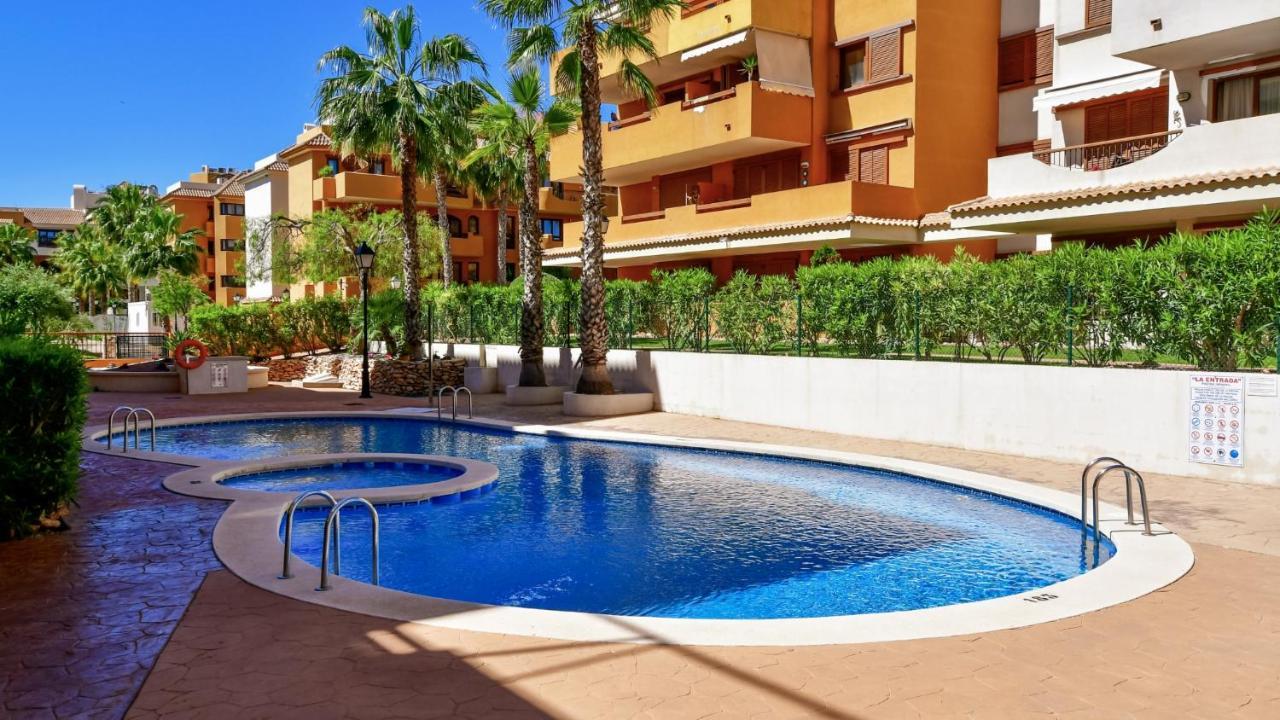 Apartamento La Entrada Punta Prima  Exterior photo