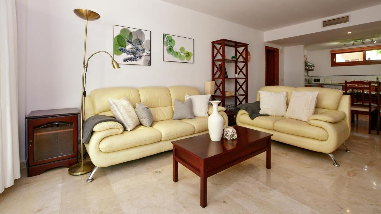 Apartamento La Entrada Punta Prima  Exterior photo